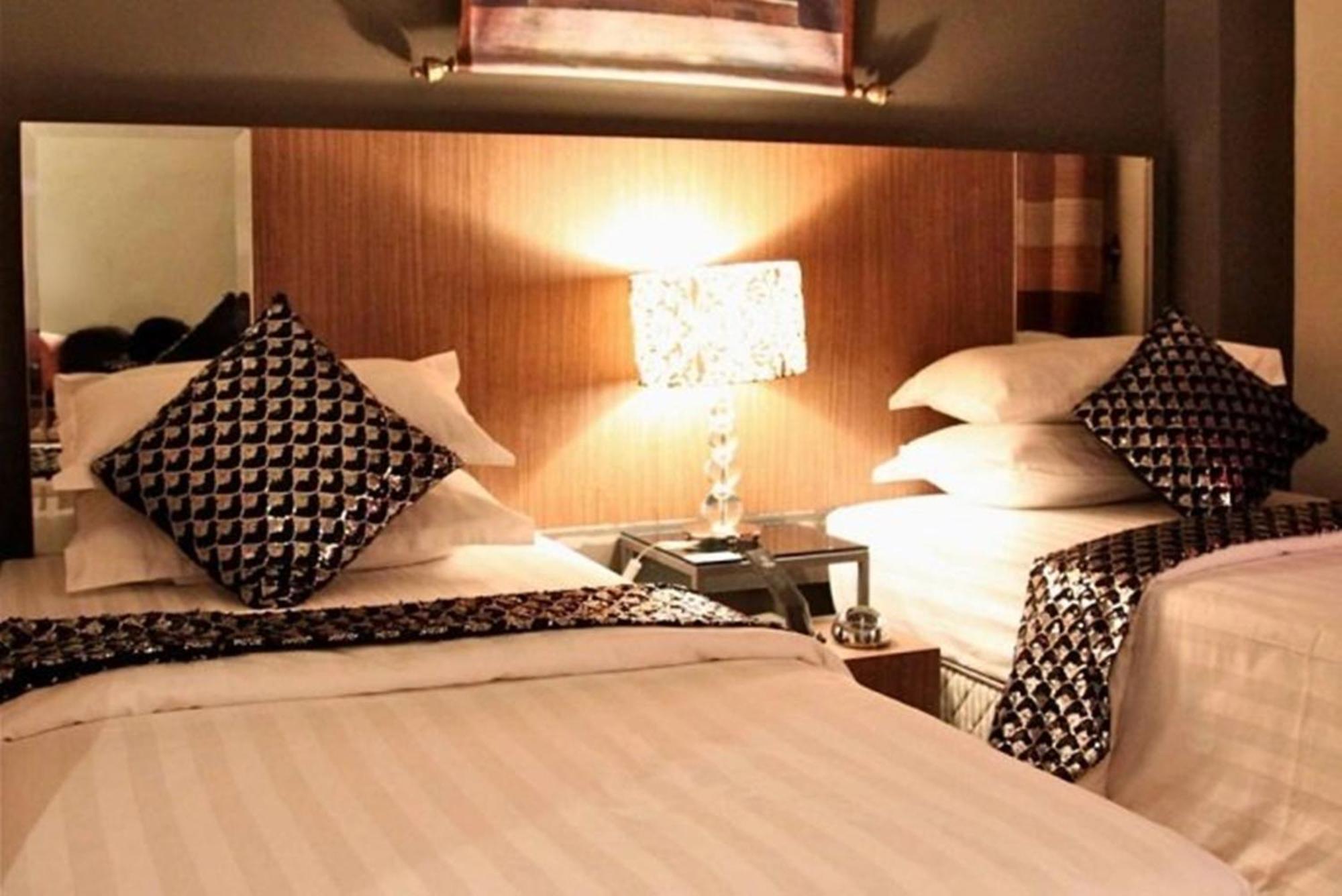 Arenaa Deluxe Hotel Malacca Quarto foto